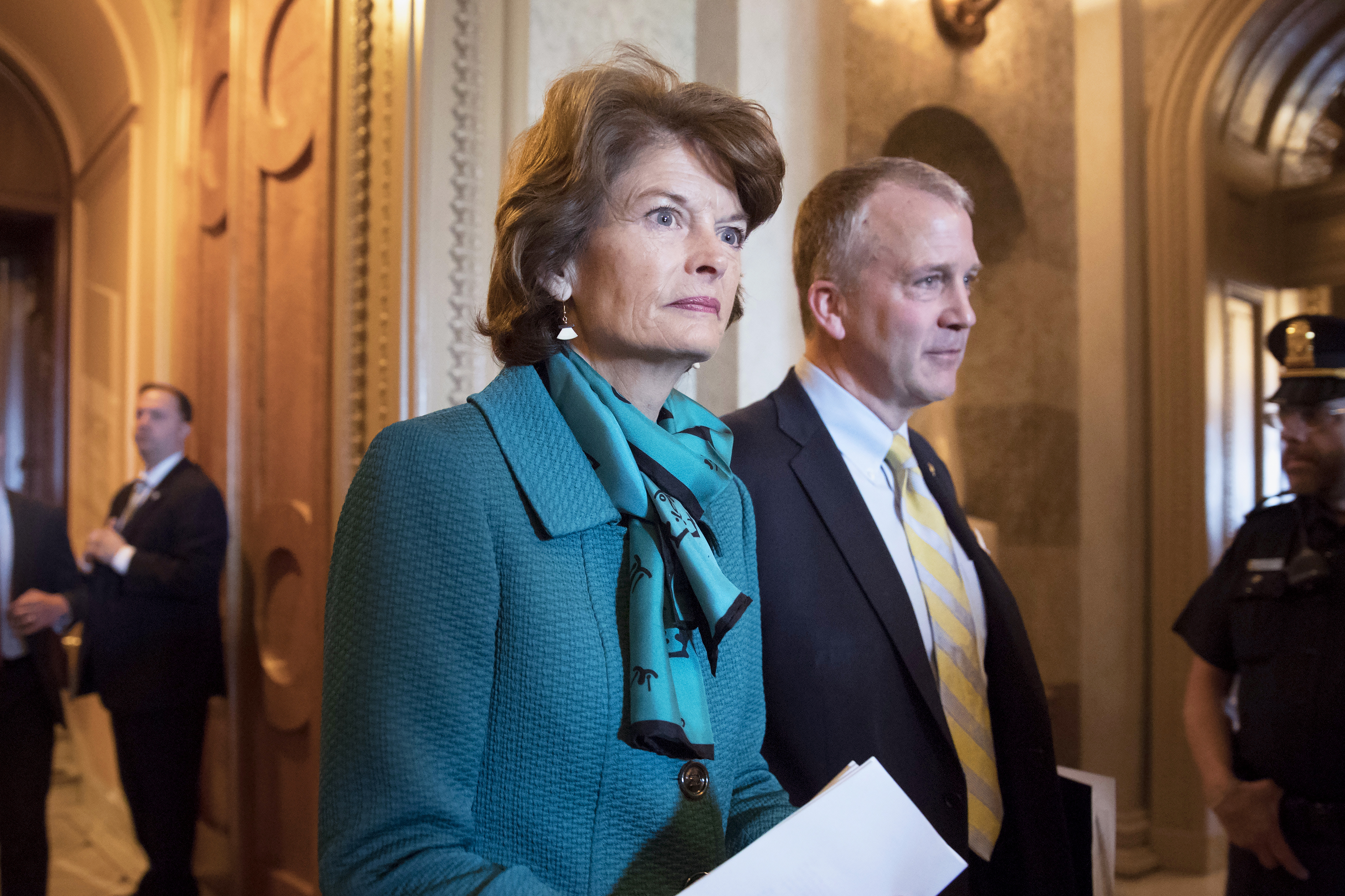 Lisa Murkowski, Dan Sullivan