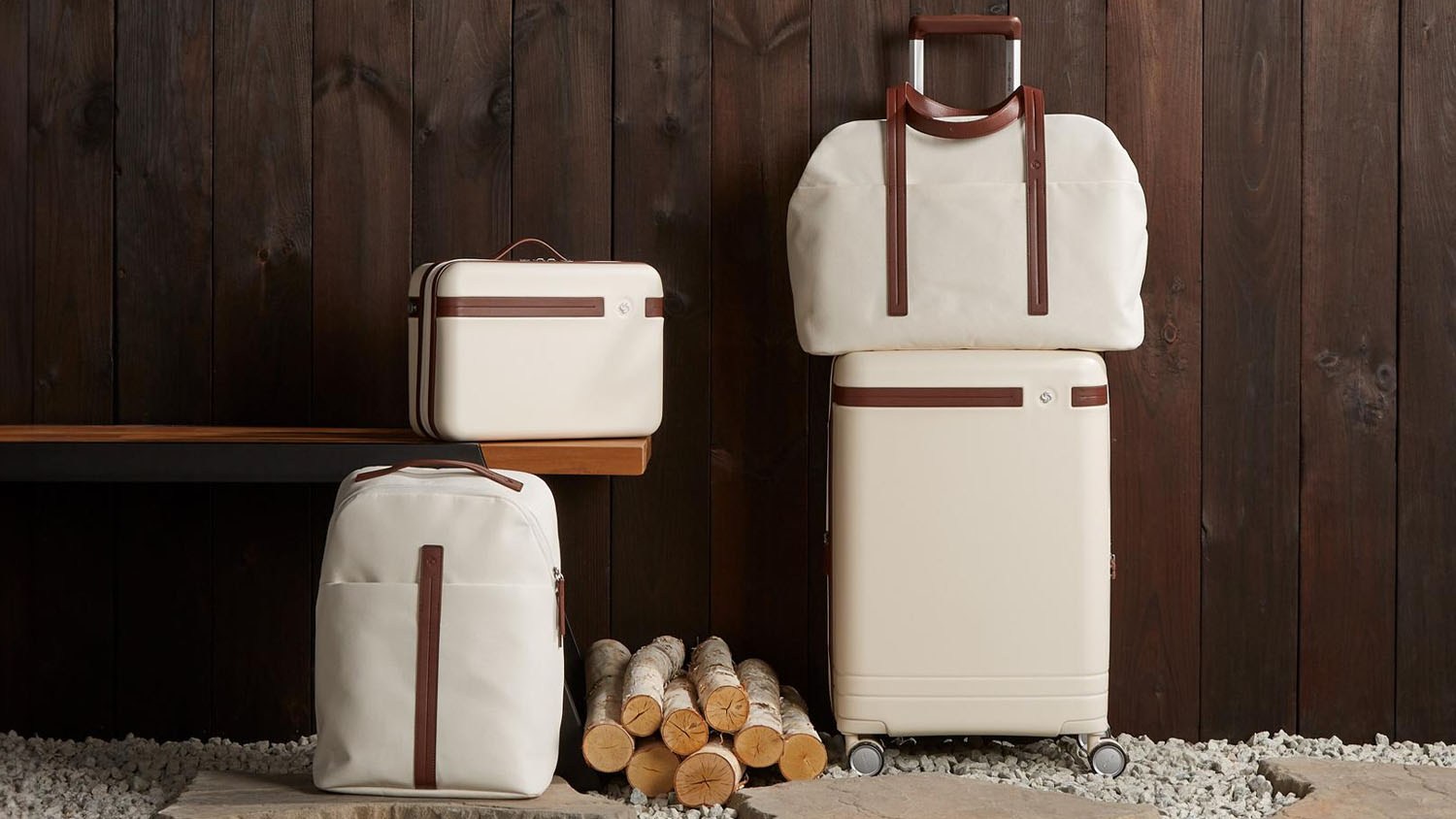 Samsonite / These ‘perfect’ Samsonite summer travel bags are up to 40% off for Memorial Day